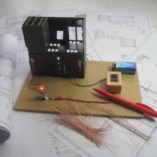 Bauteil mit eingespritzter Dichtung