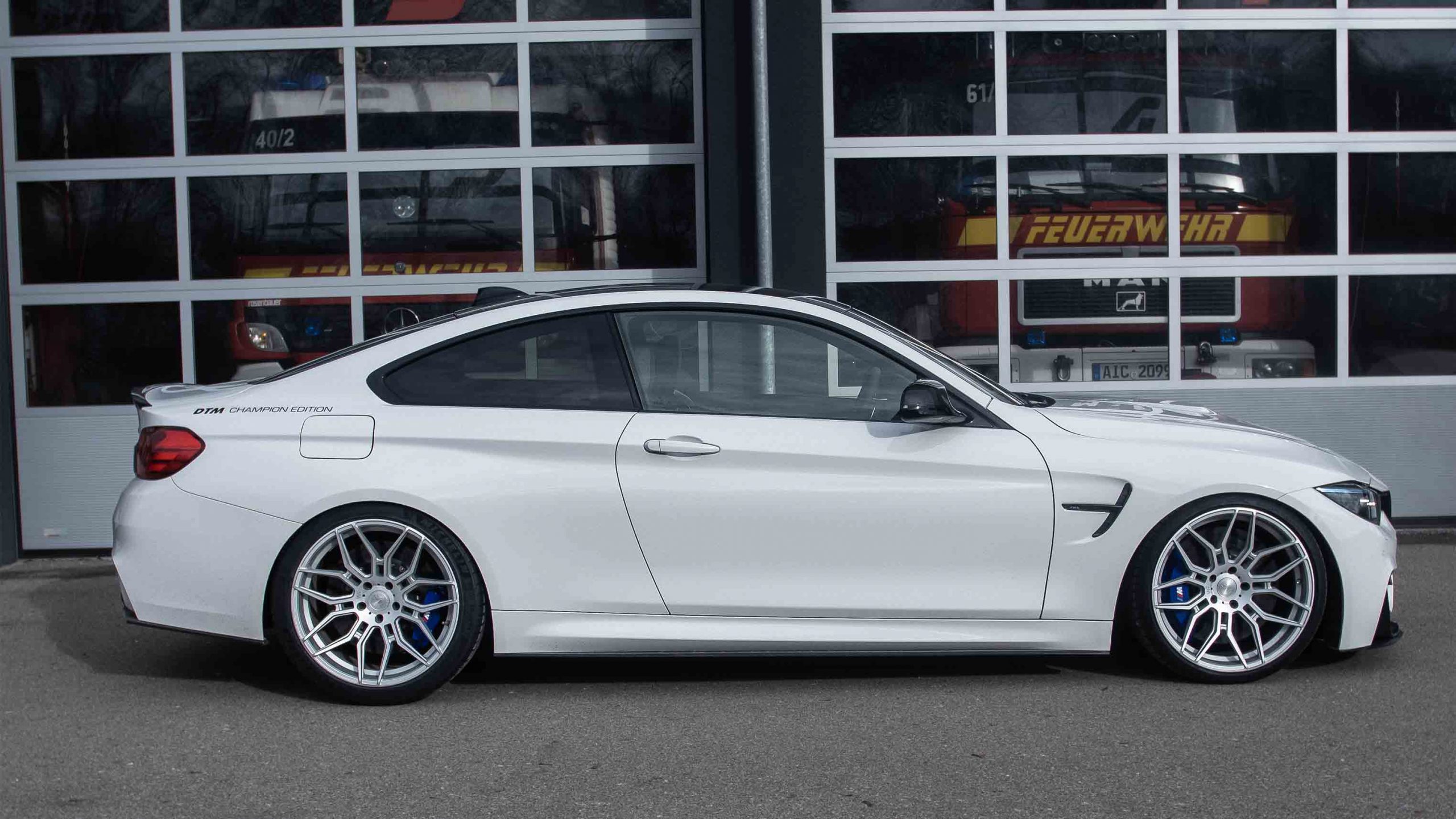 BMW M4 F82 infinitas SP800