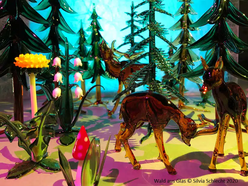Gläserner Wald (Tiere, Blumen, Bäume)
