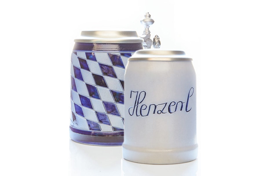 Salzglasierter Weißbierbecher