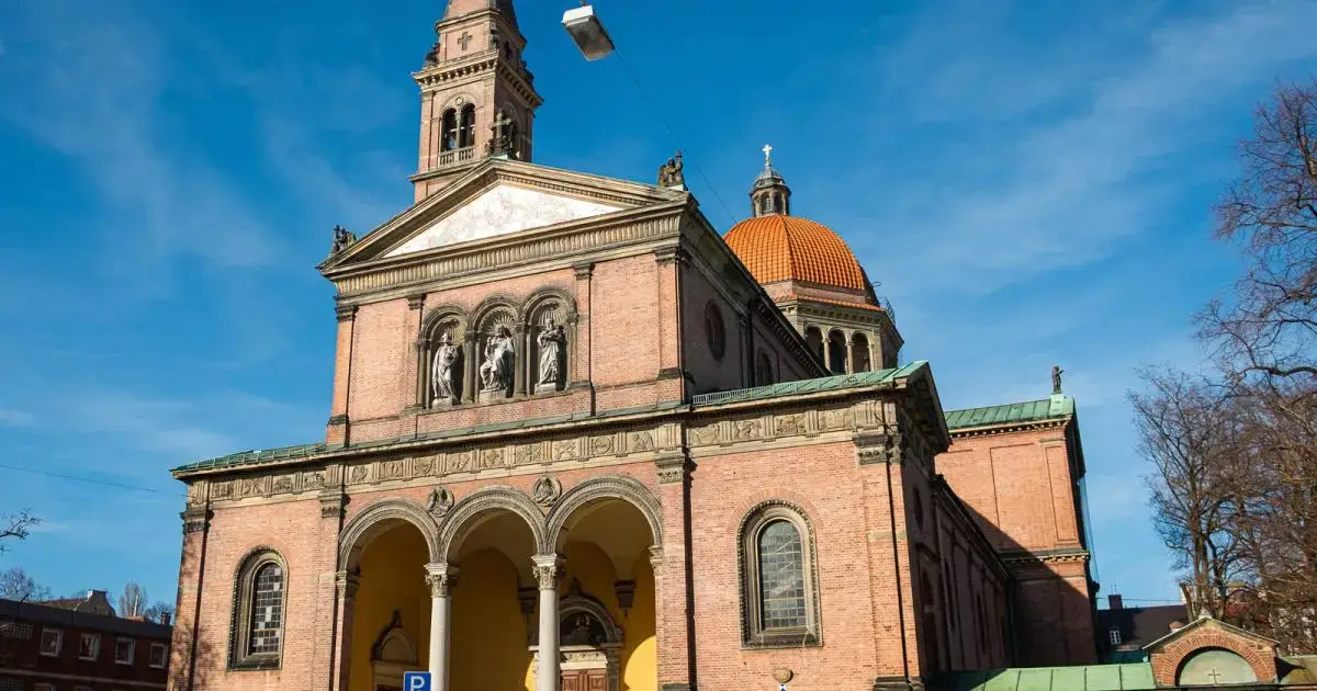 Schwabinger Dom St. Ursula, München