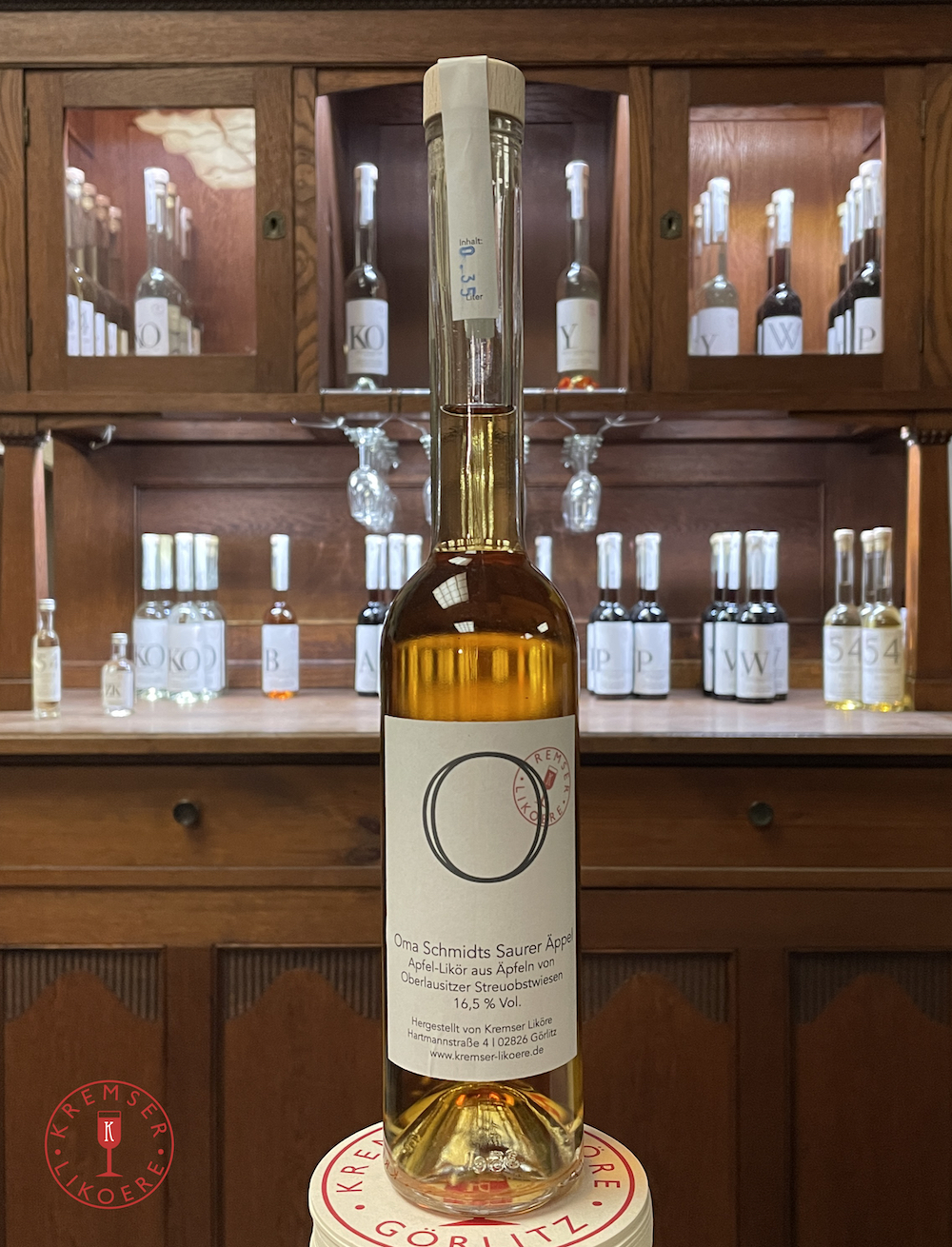 Oma Schmidt – Saurer-Apfel-Likör
