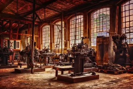 Maschinenhalle im Kundenumfeld