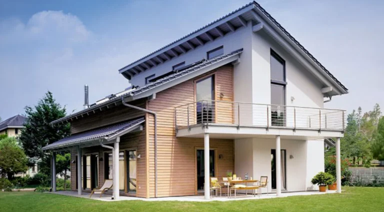 Wood façade on a residential building in Kassel