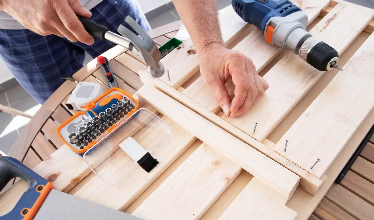 Möbelreparatur