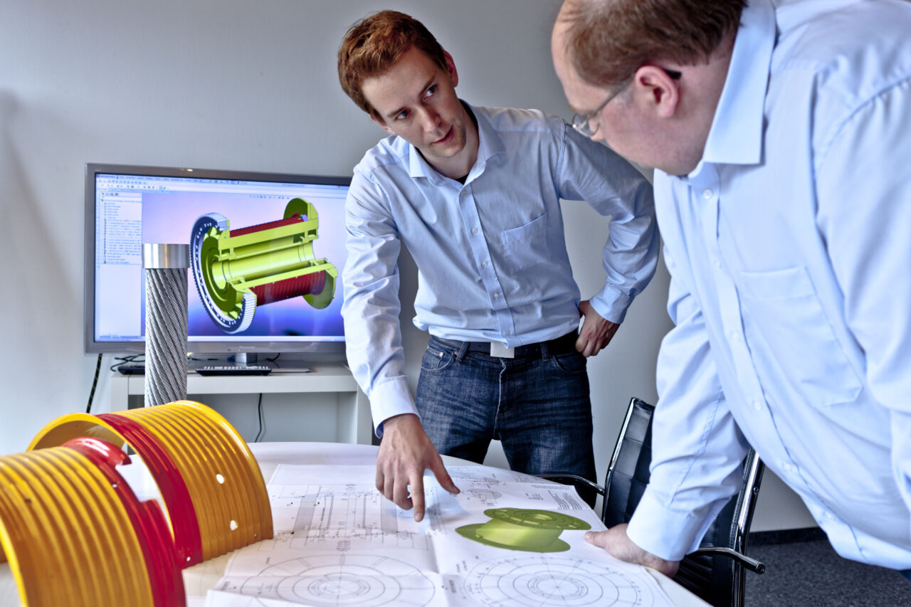 Lohnarbeit nach Plan im Werk Finning