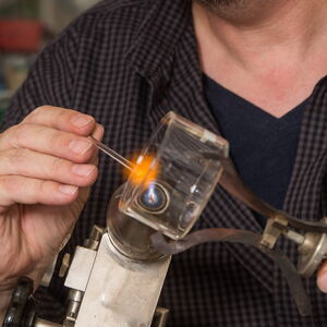 Laboratory glass production at Miethke Leverkusen