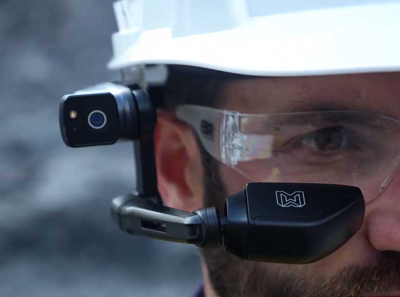 RealWear Assisted-Reality-Device mit Kopin-Technologie