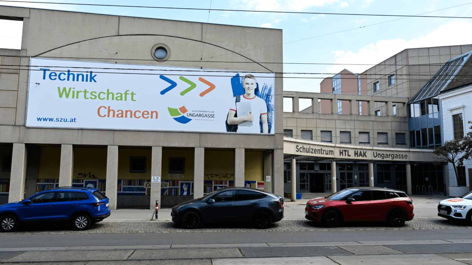 KNX-Steuerung Jalousien & Nachtlüftung, 43 Fenster