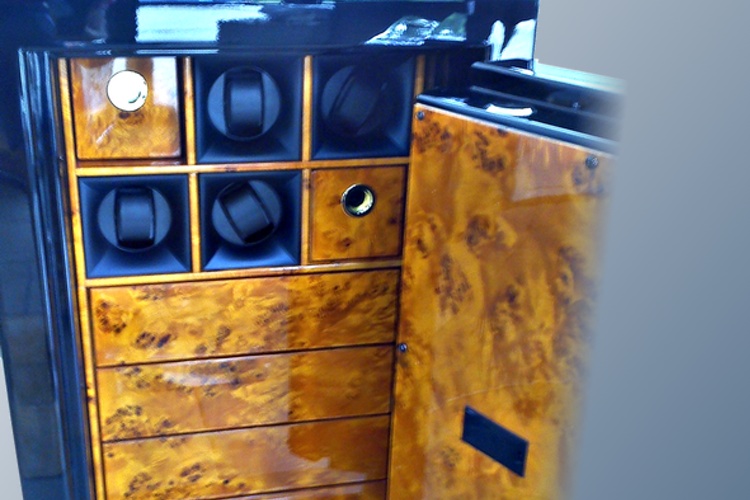 Tresor in Blau