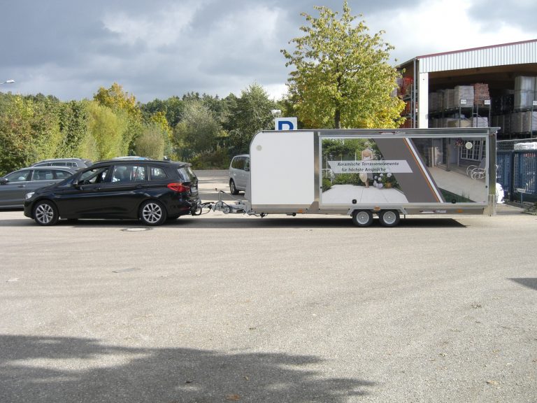 Musterpräsentation im Anhänger