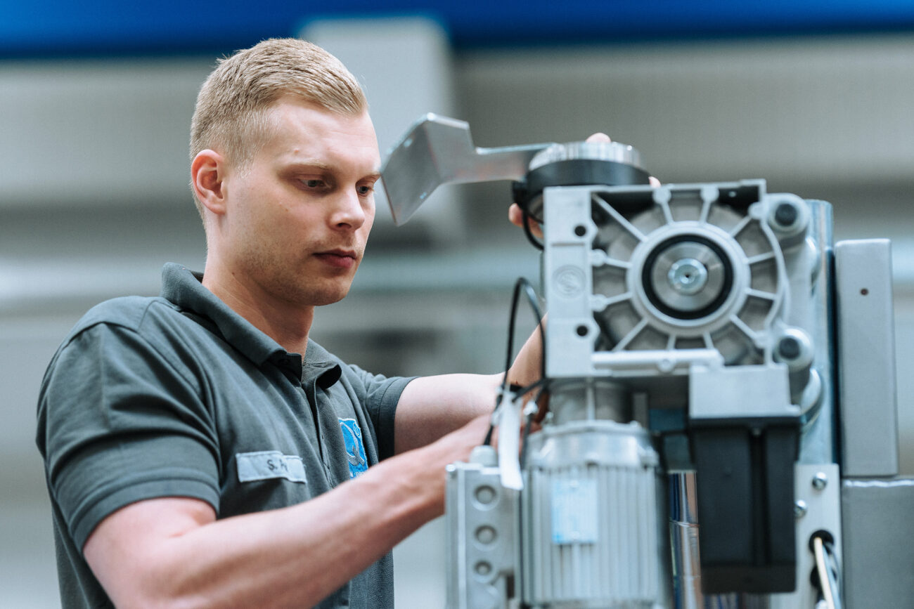 Repair of a die-cutting machine in Schwalmtal