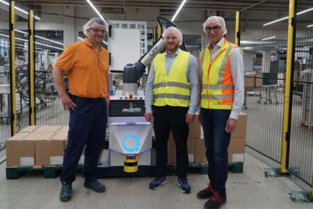 UNIPAL Cobot palletizing cell