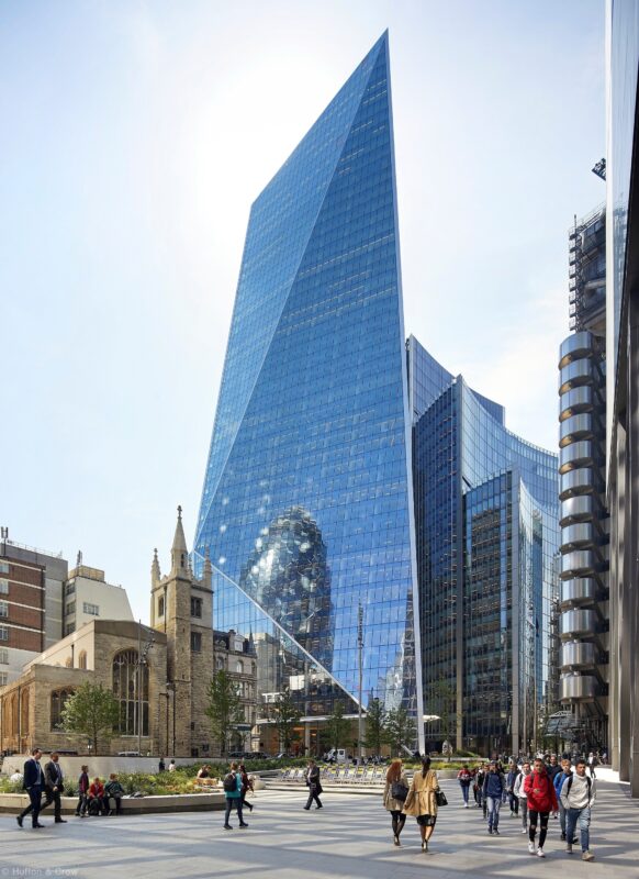 The Scalpel, London