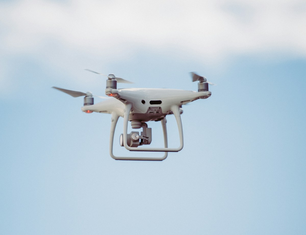 Autonome Überwachungsdrohne
