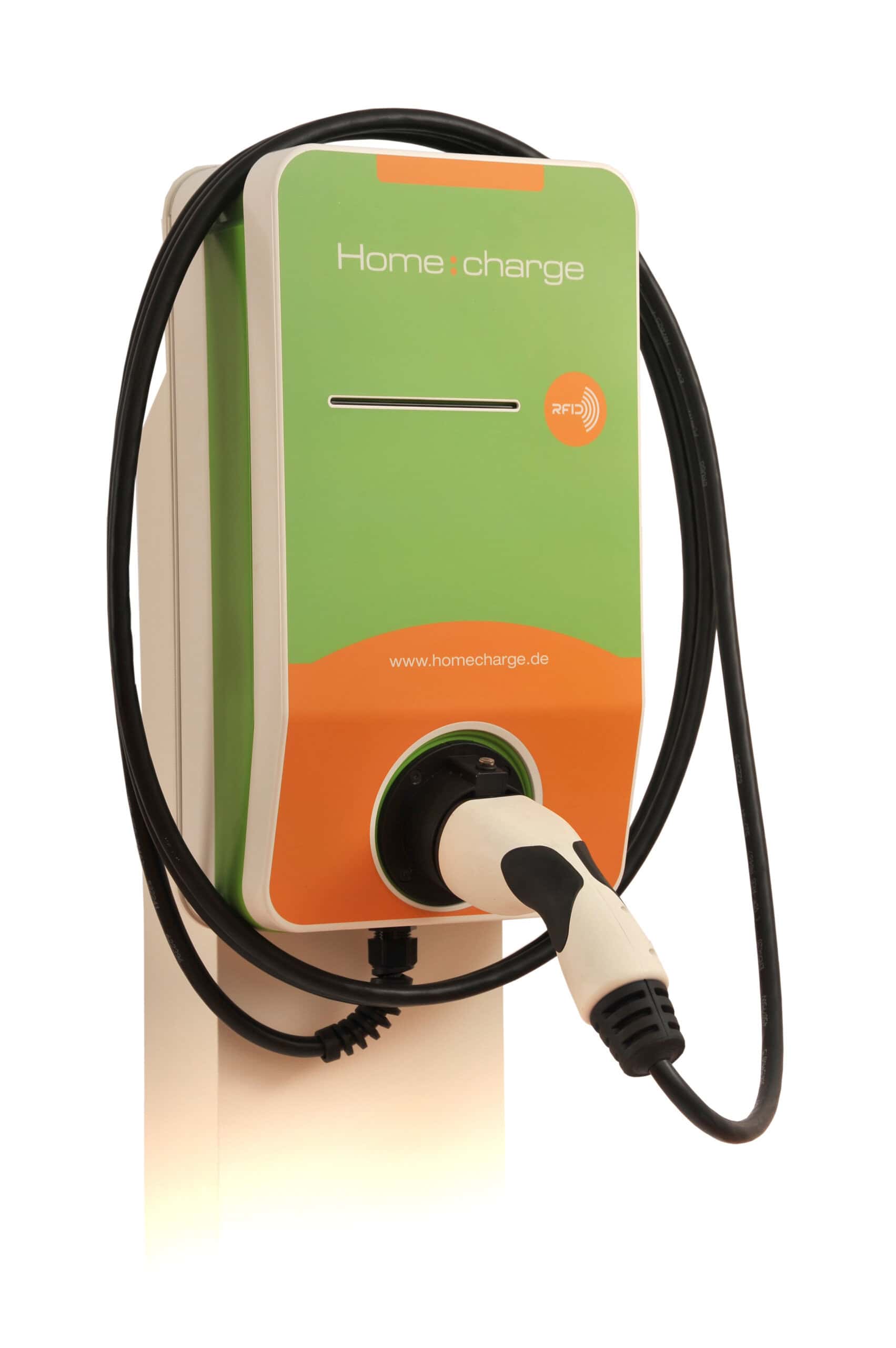 Ladebox mit Kabel und halbem Standfuß
