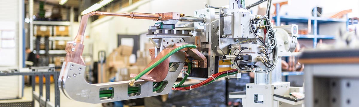 Hand- und Roboterschweißzangen
