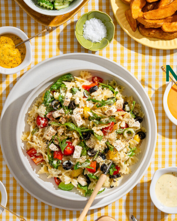 Mediterraner Nudelsalat