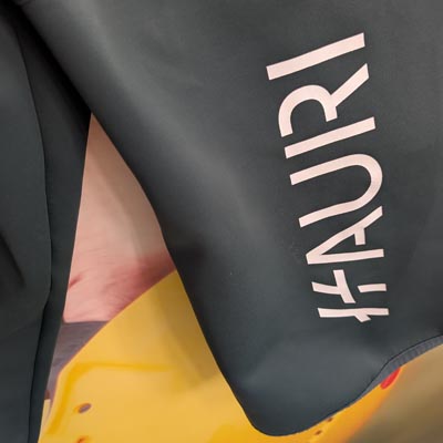 Arbeitsbekleidung mit Kunden-Branding