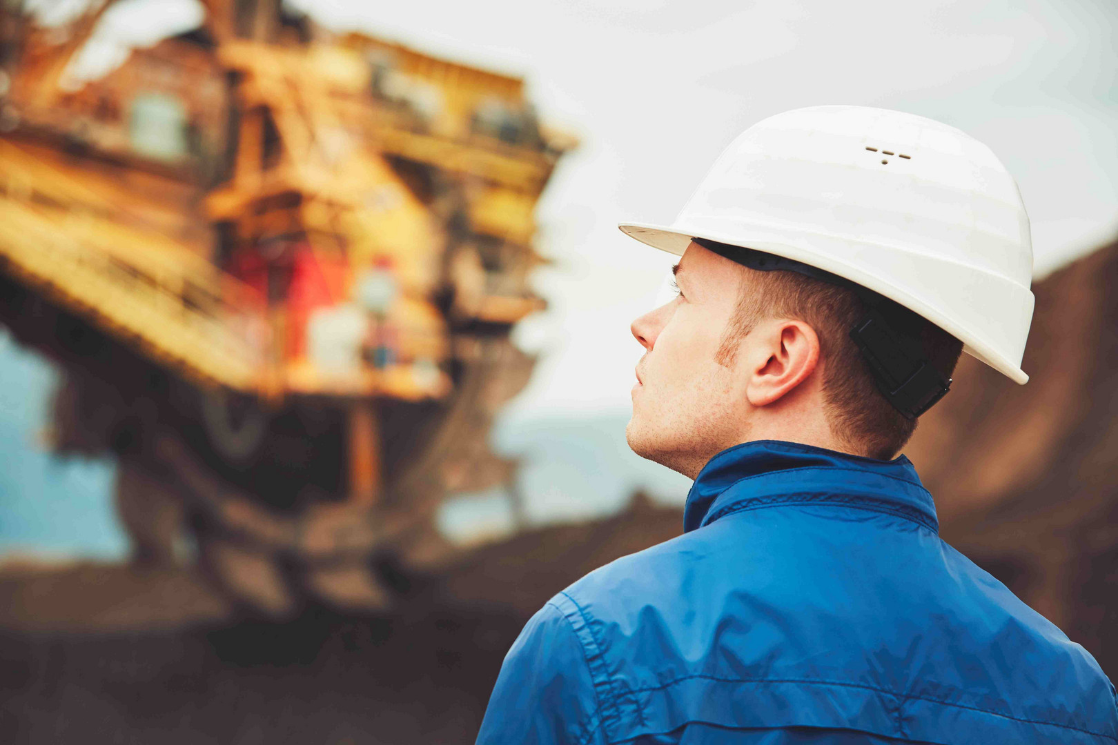Services and hydraulic service