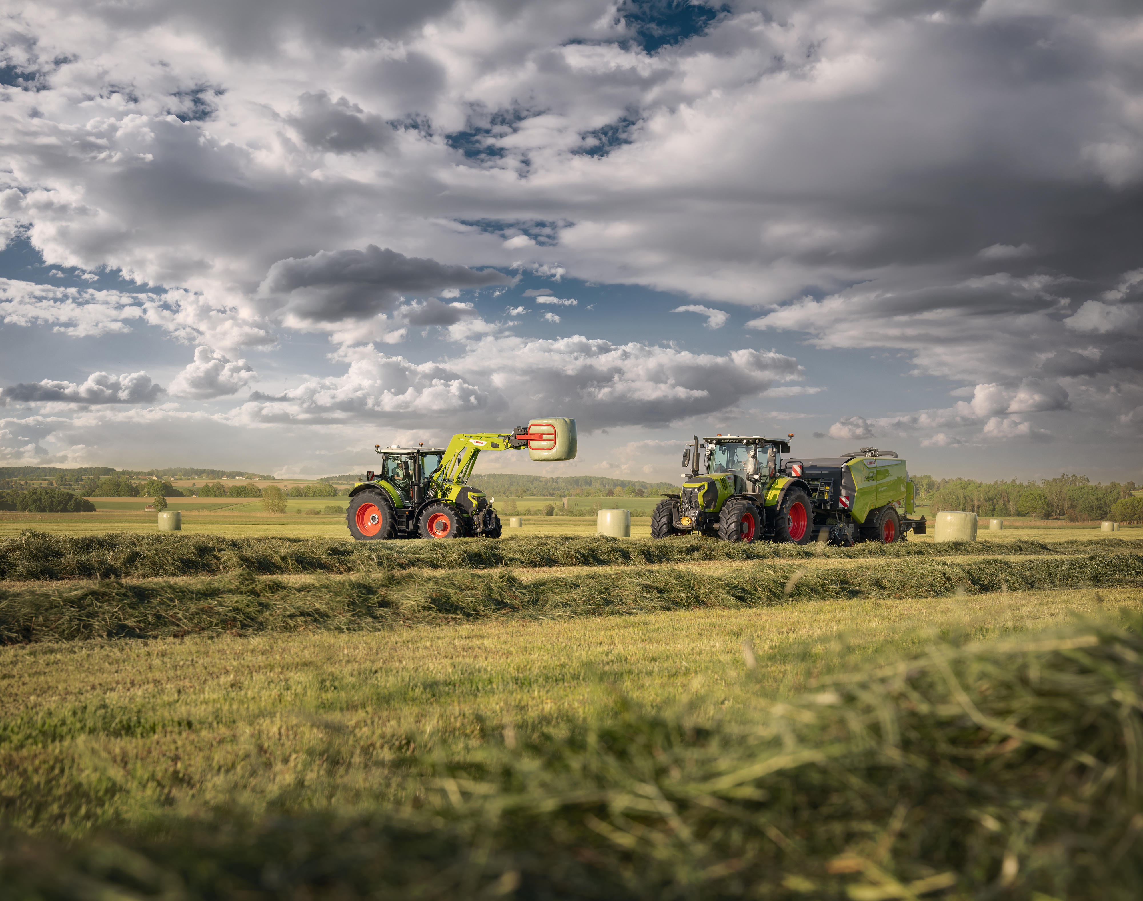 Traktor AXION 9 CMATIC