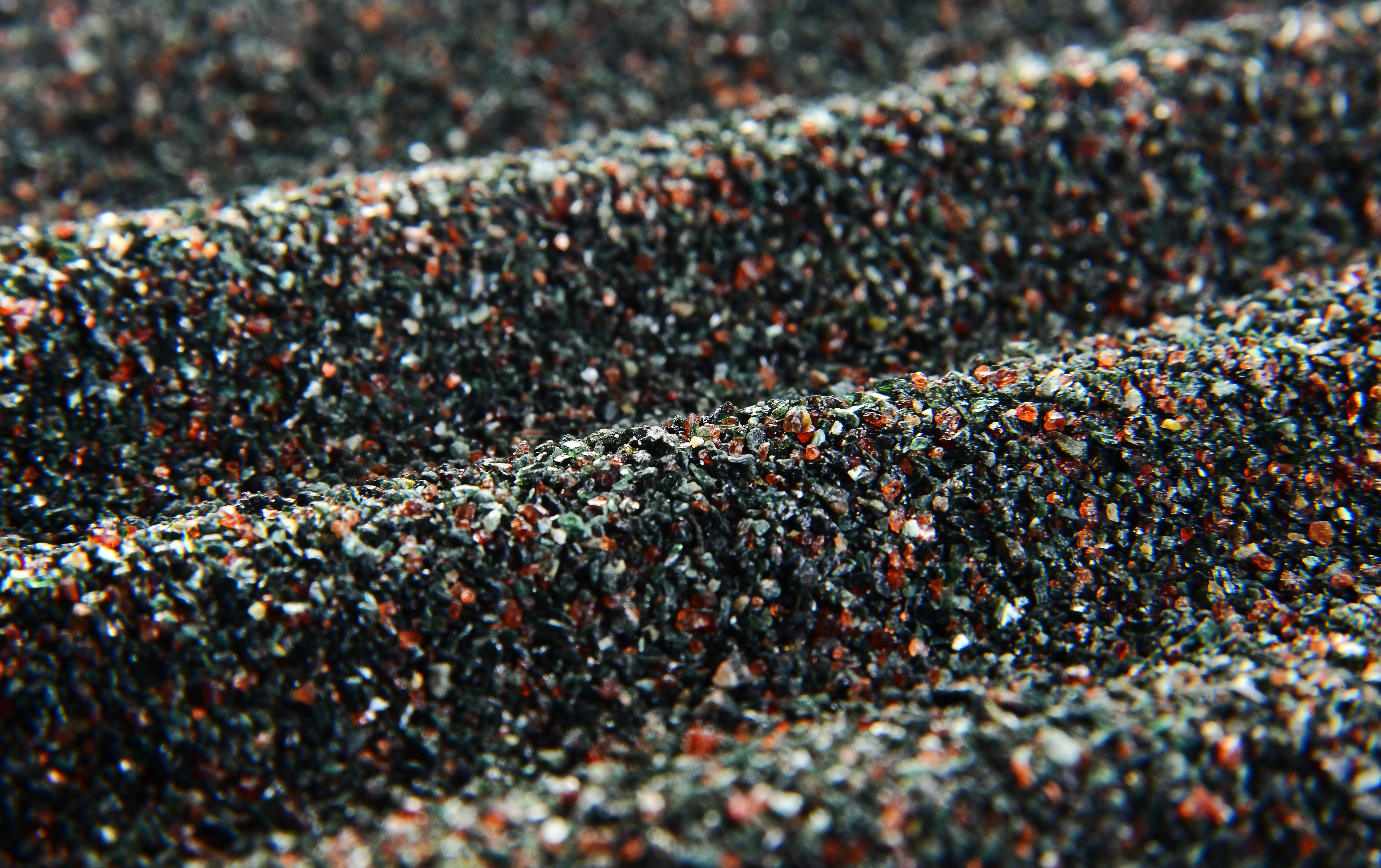 JadeCut® Strahlmittel (grüner Granat)