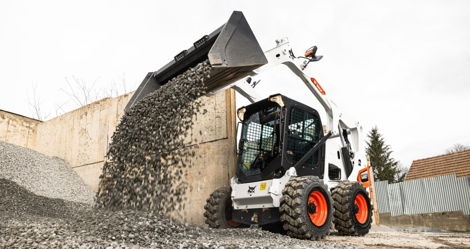 Kompaktlader Bobcat S650 bei der A. Leiser AG