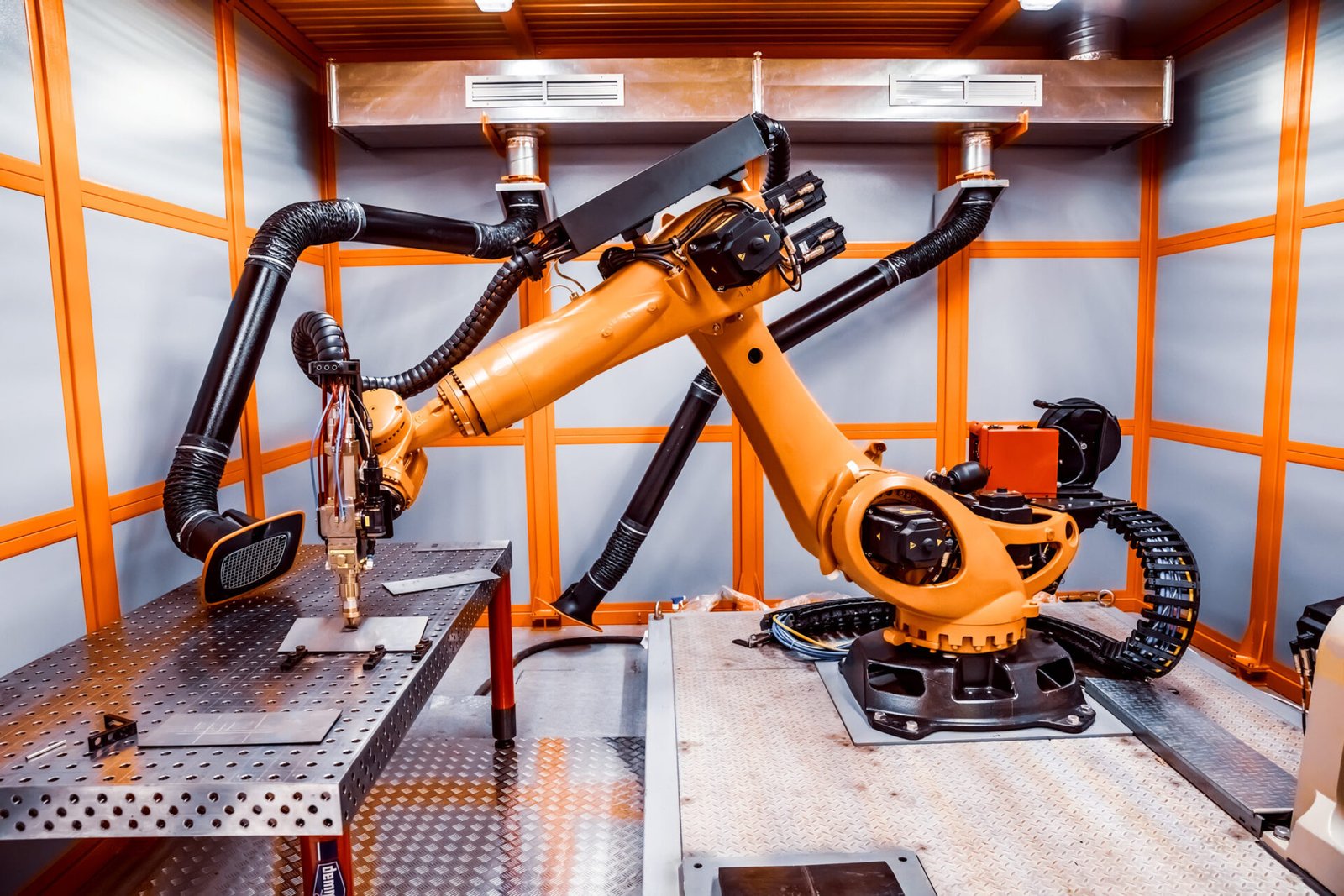 Roboterbasierte Faserlaser-Anwendung