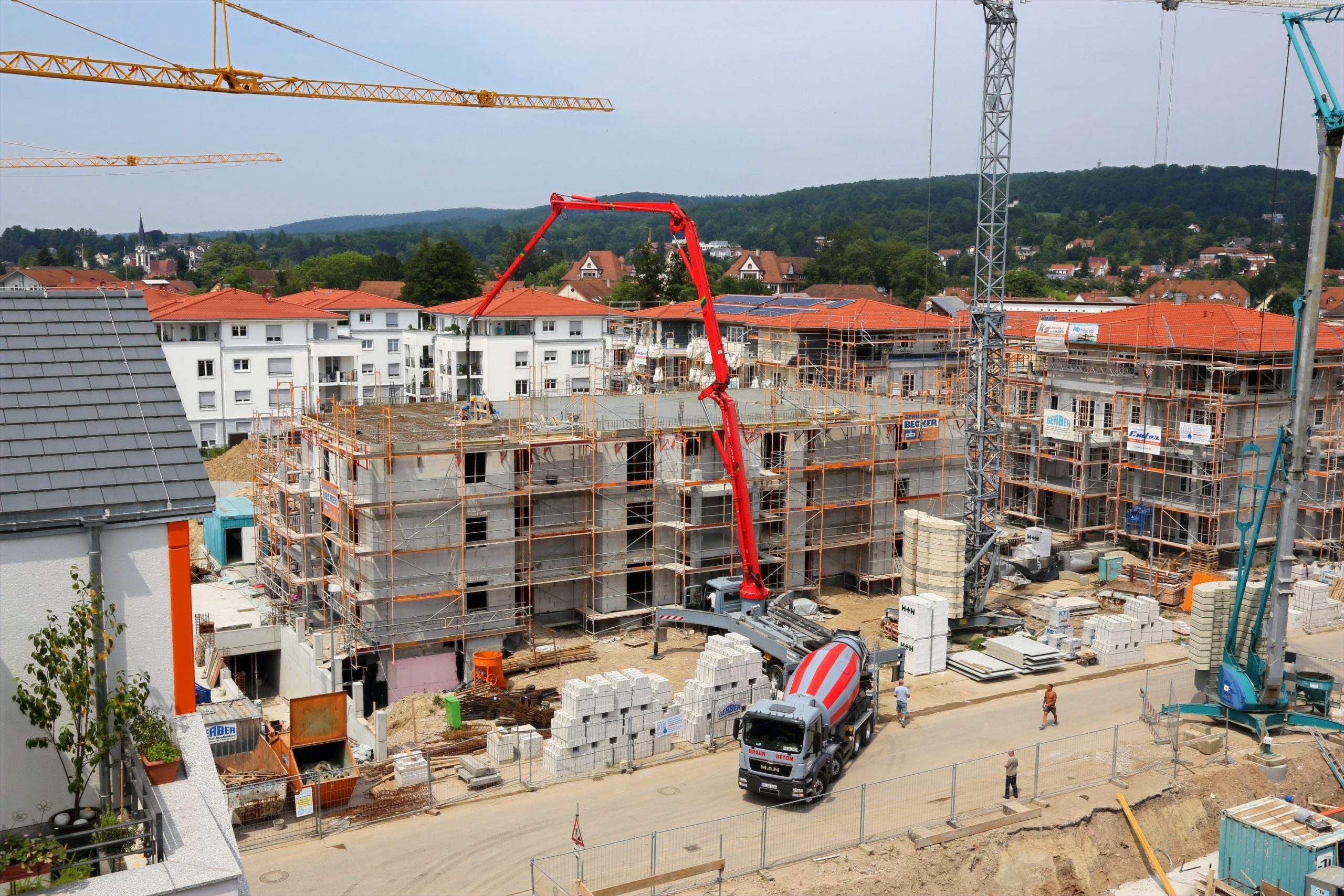 Braun Beton – Fertigung