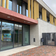 Grundschule Schulzentrum Kinderhaus: Elektro, Beleuchtung, Medientechnik, Sprachalarmierung