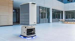 Fahrerloses Transportfahrzeug mit HSB Bumper