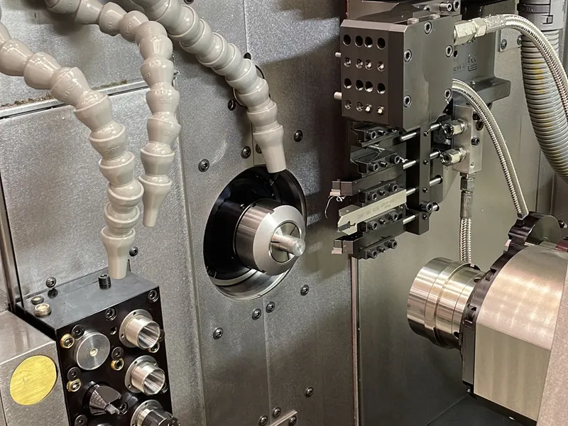Langdrehen auf der DMG MORI Sprint 32|8, mannlos von der Stange