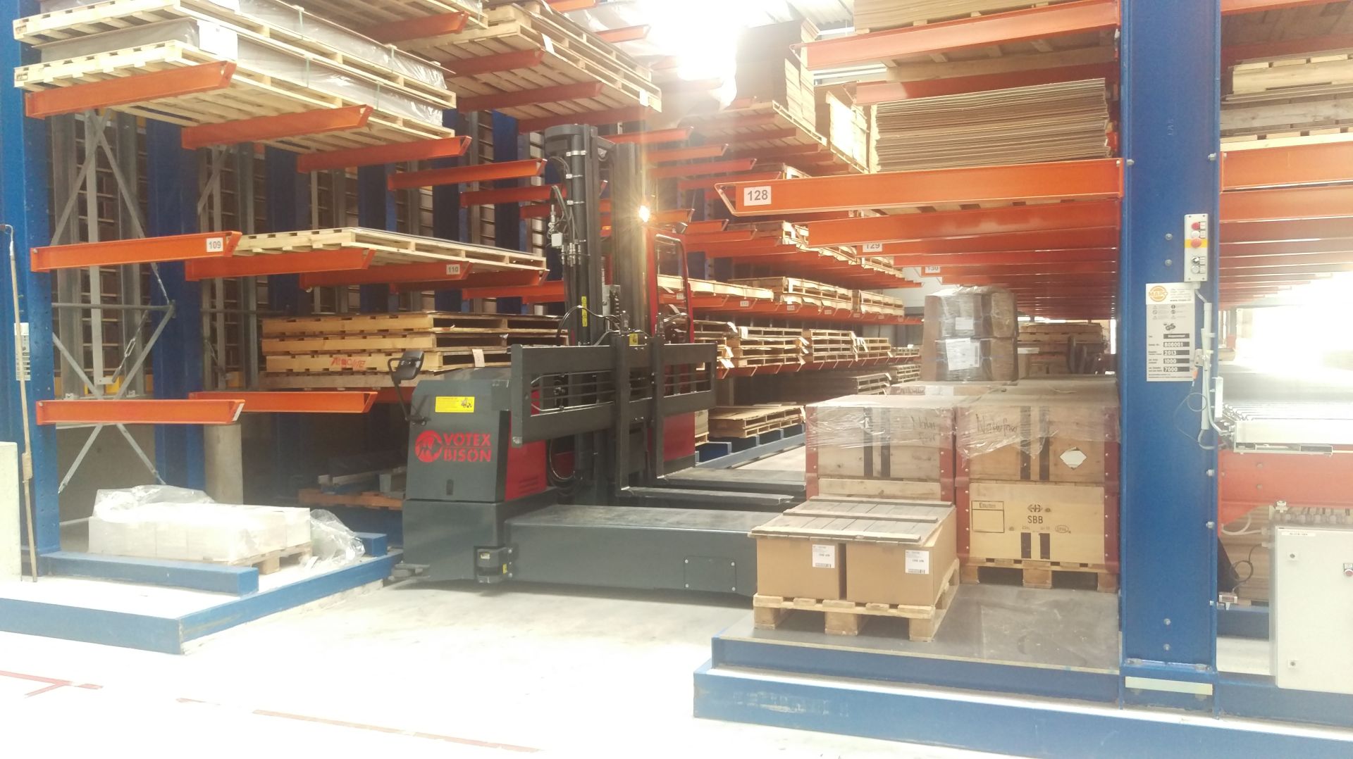Montage eines Schwerlast-Seitenstaplers