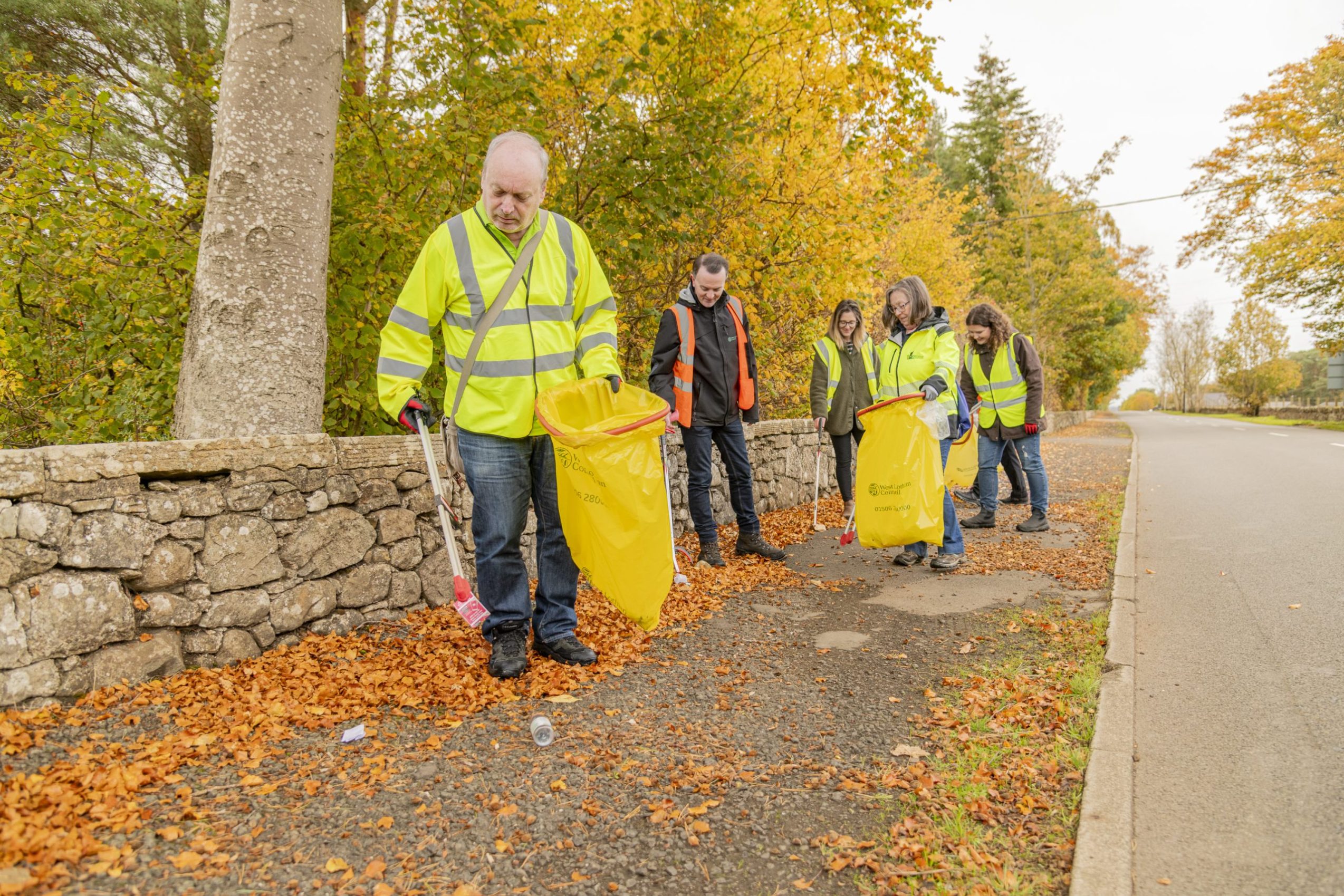 A801 Litter Pick, Community-Aktion