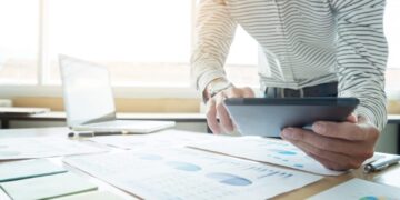 Projektleitung und Kostencontrolling