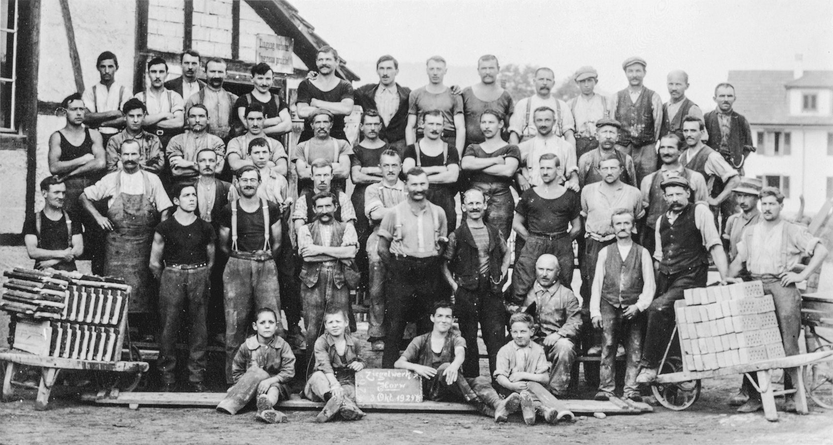 Ziegeleimitarbeitende im Jahr 1924