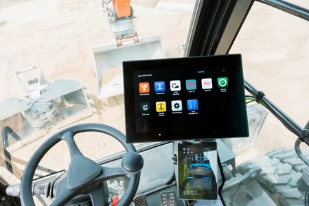KTEG CoPilot One Display