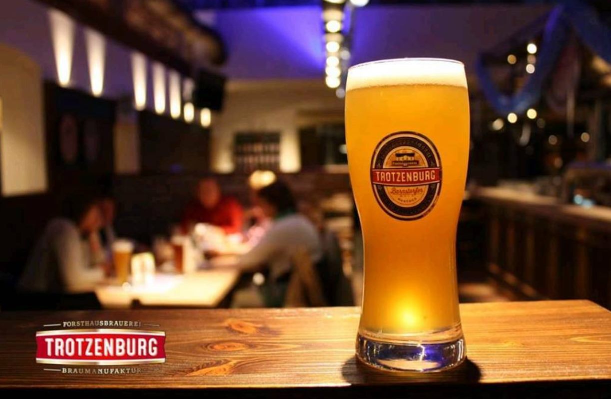 Hausgebrautes Forsthausbier
