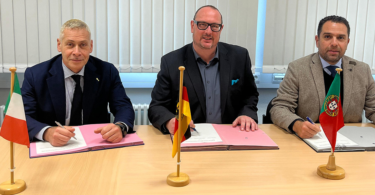 Trilaterale U-Boot-Supportverträge