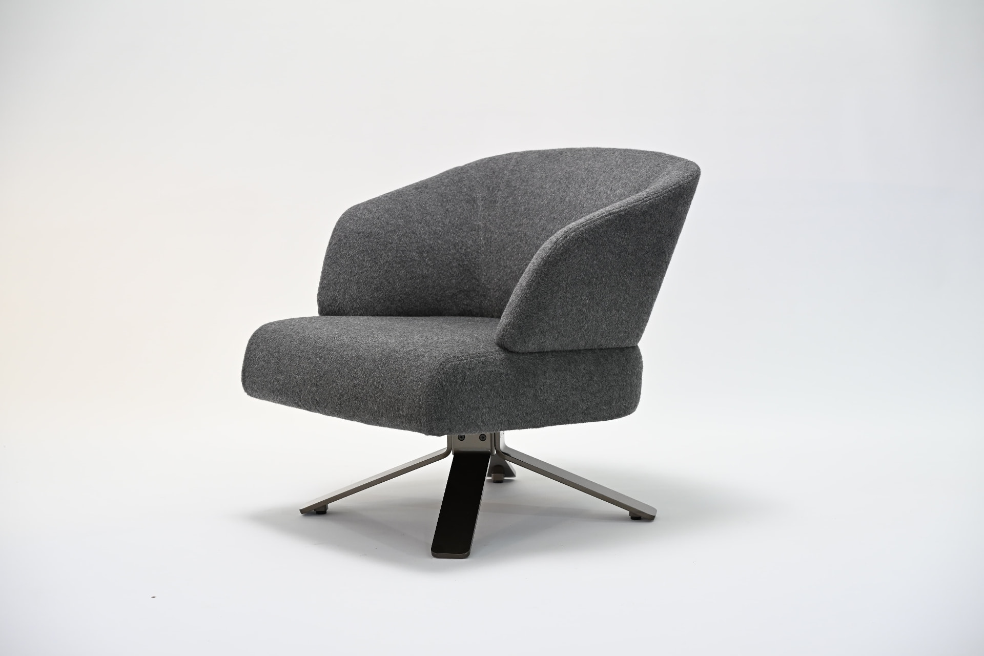 Minotti Sessel Reeves im Designer Outlet