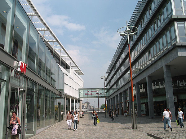 Verglasung Mosae Forum, Maastricht