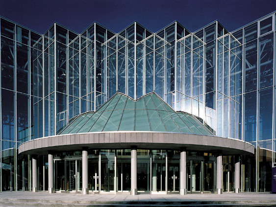 Wärmeschutzverglasung Bahnhof Shinjo, Japan