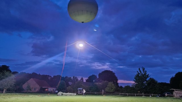Beleuchteter Gasballon (AirHook-Funktion)