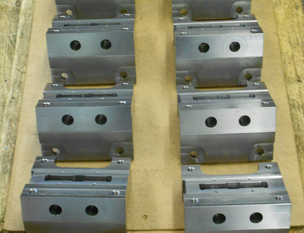 Planung, Konstruktion und Fertigung von Hydraulikzylindern