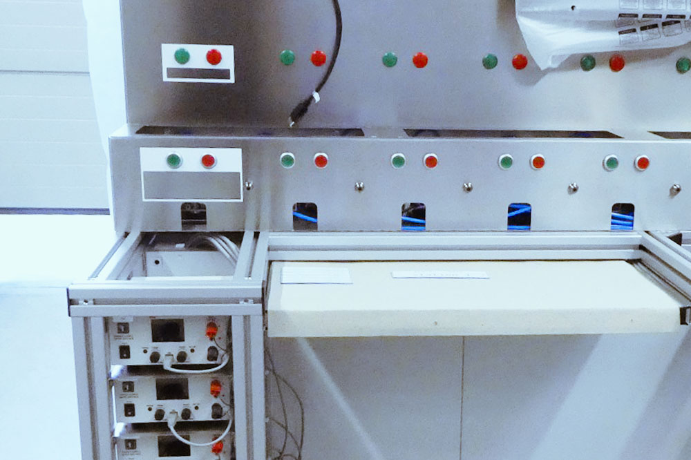 Montagearbeiten im Prüfstandsbau