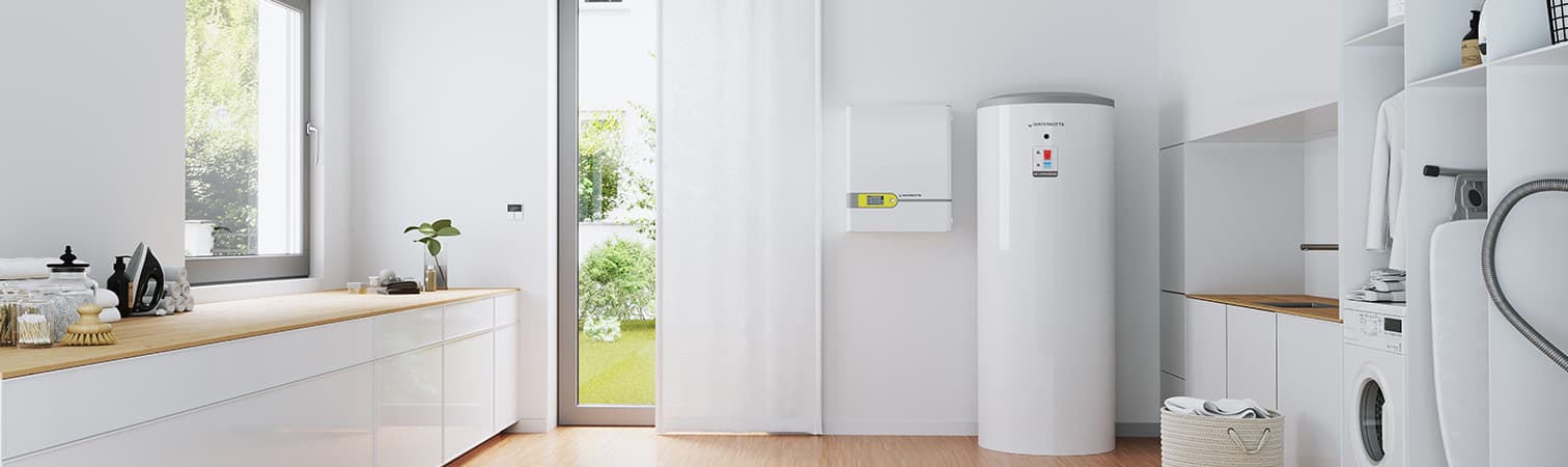 Wohnraum mit integriertem EcoStock Speicher und Inneneinheit