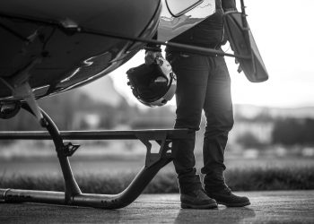 VIP-Flug zu Alpine- und Badezielen