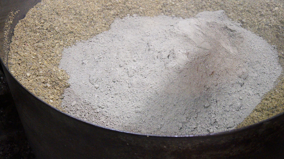 Raw materials from the region for concrete production