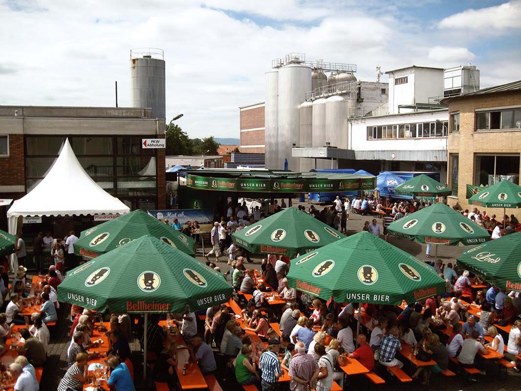 Bellheimer Brauereifest im Brauereihof