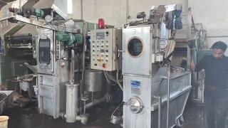 Sample Overflow Dyeing Machine, Liab
